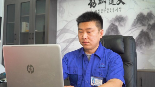 吕正伟 (3).jpg
